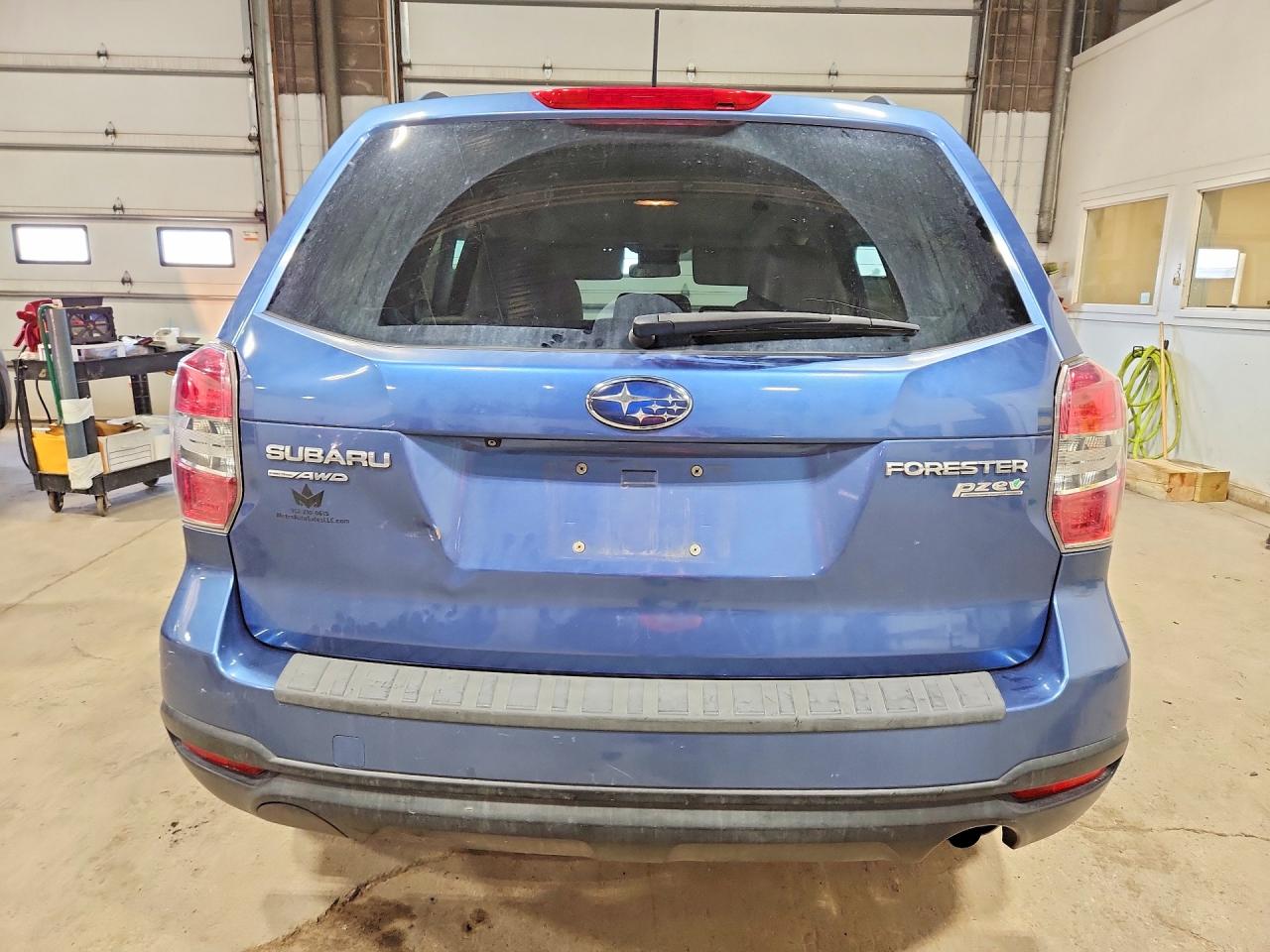 2015 SUBARU FORESTER