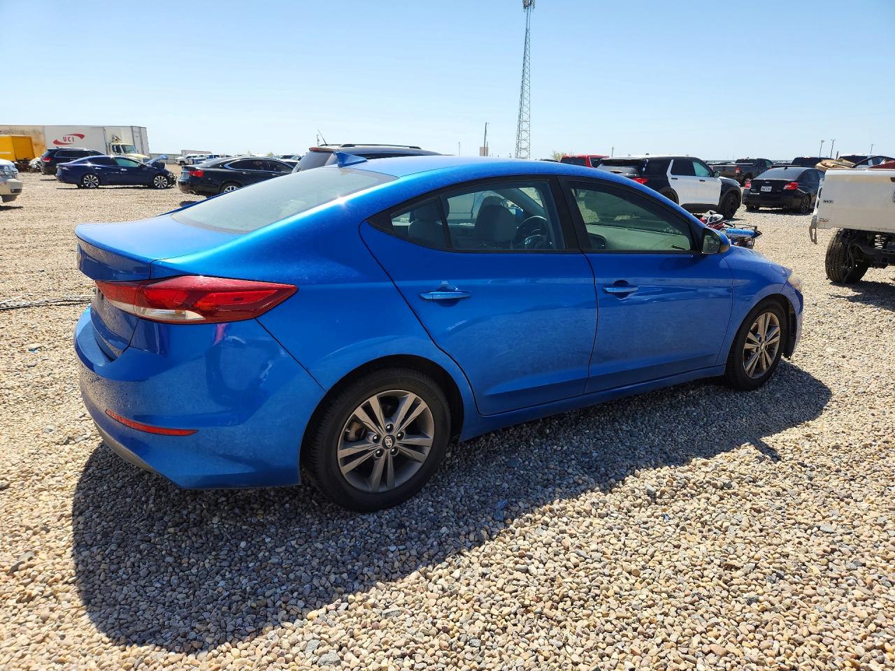 2018 HYUNDAI ELANTRA