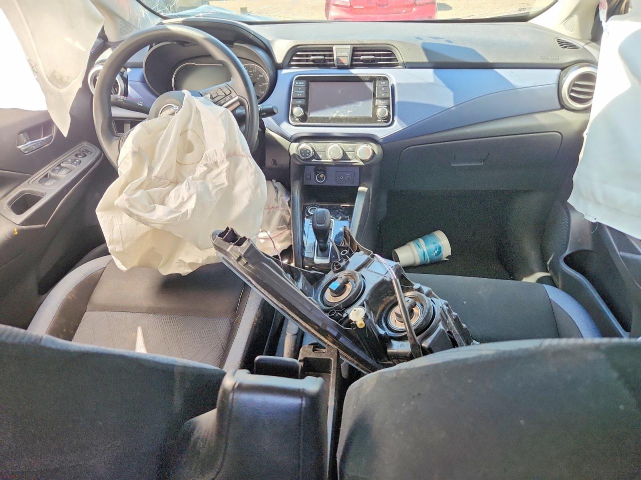 2024 NISSAN VERSA
