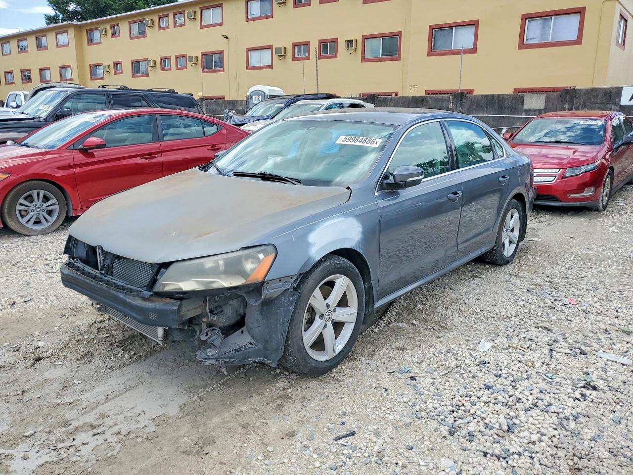 2015 VOLKSWAGEN PASSAT