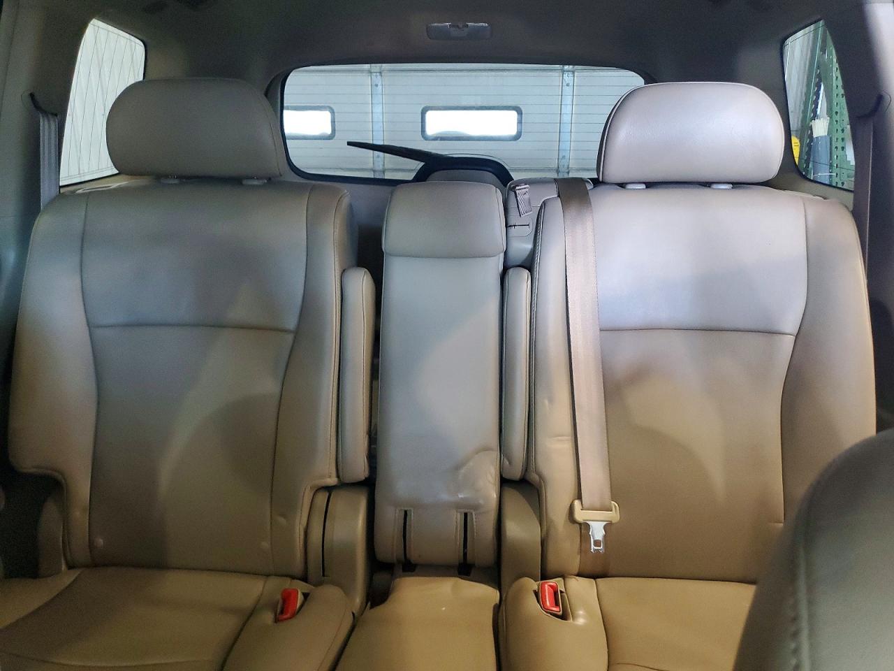 2013 TOYOTA HIGHLANDER