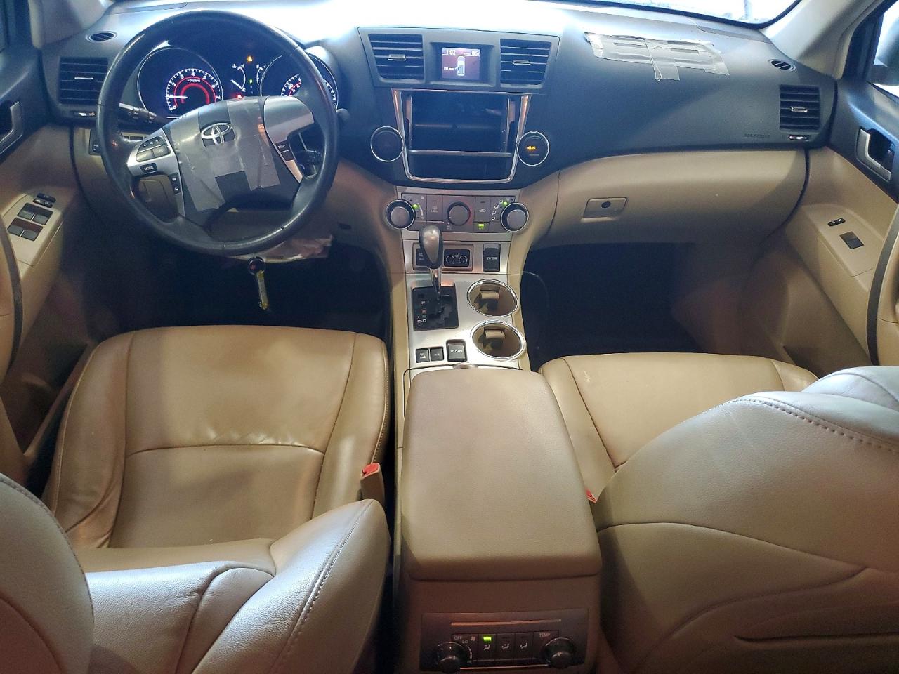 2013 TOYOTA HIGHLANDER