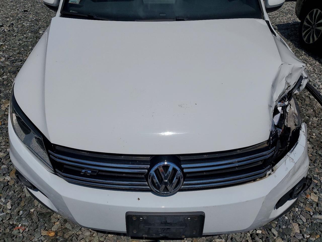 2016 VOLKSWAGEN TIGUAN