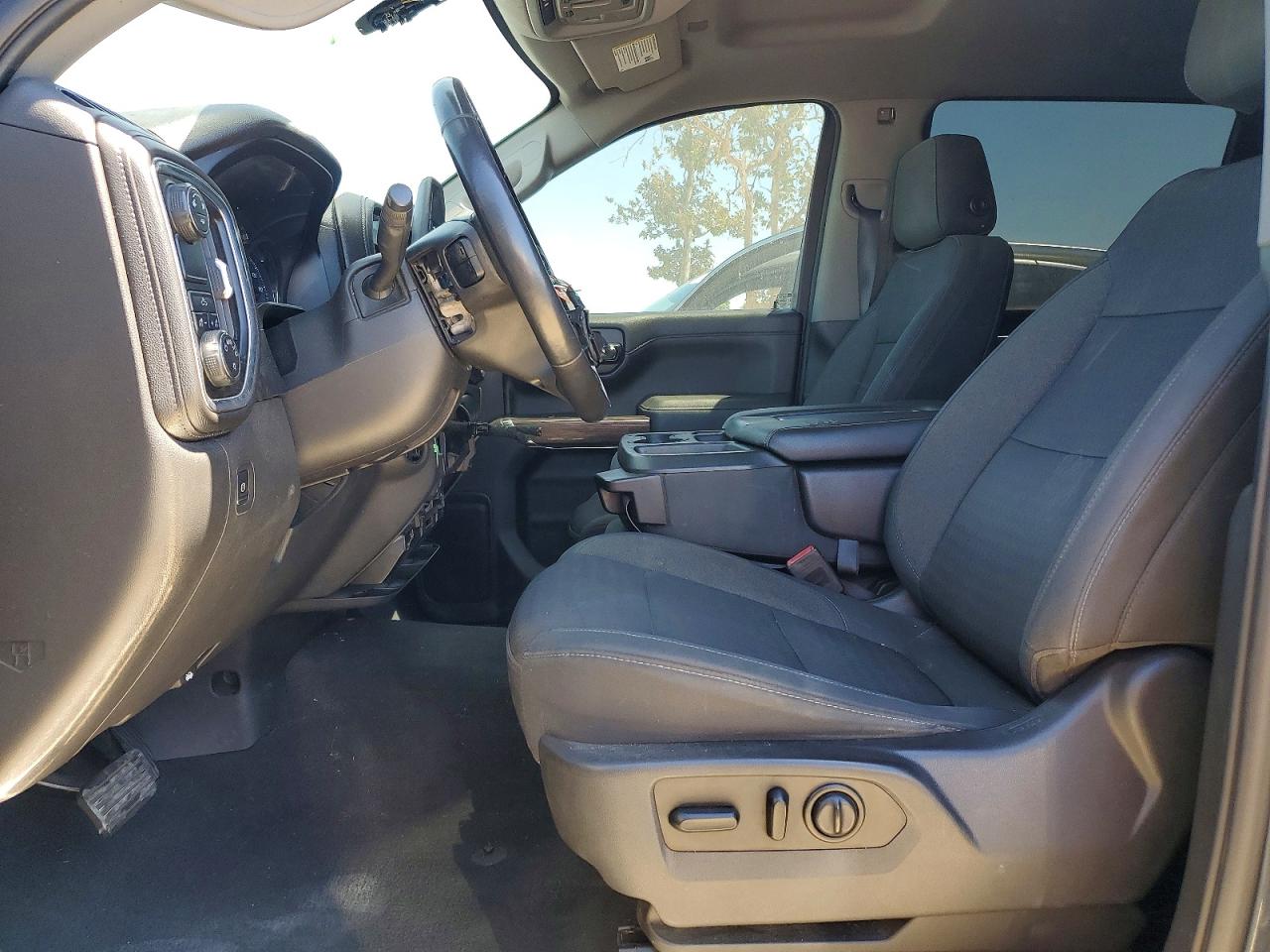 2019 CHEVROLET SILVERADO