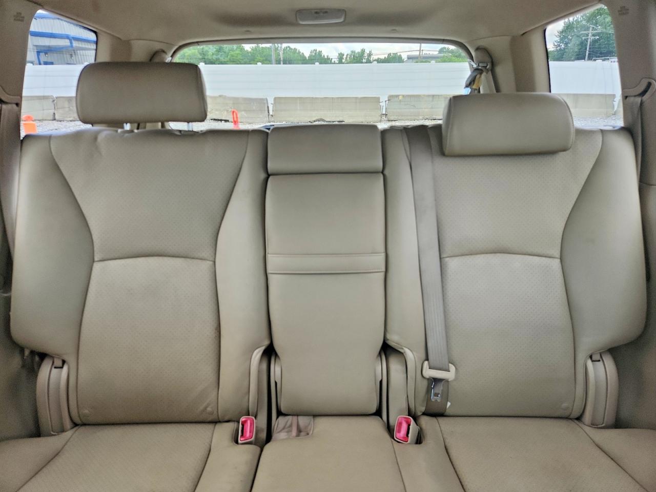 2007 TOYOTA HIGHLANDER