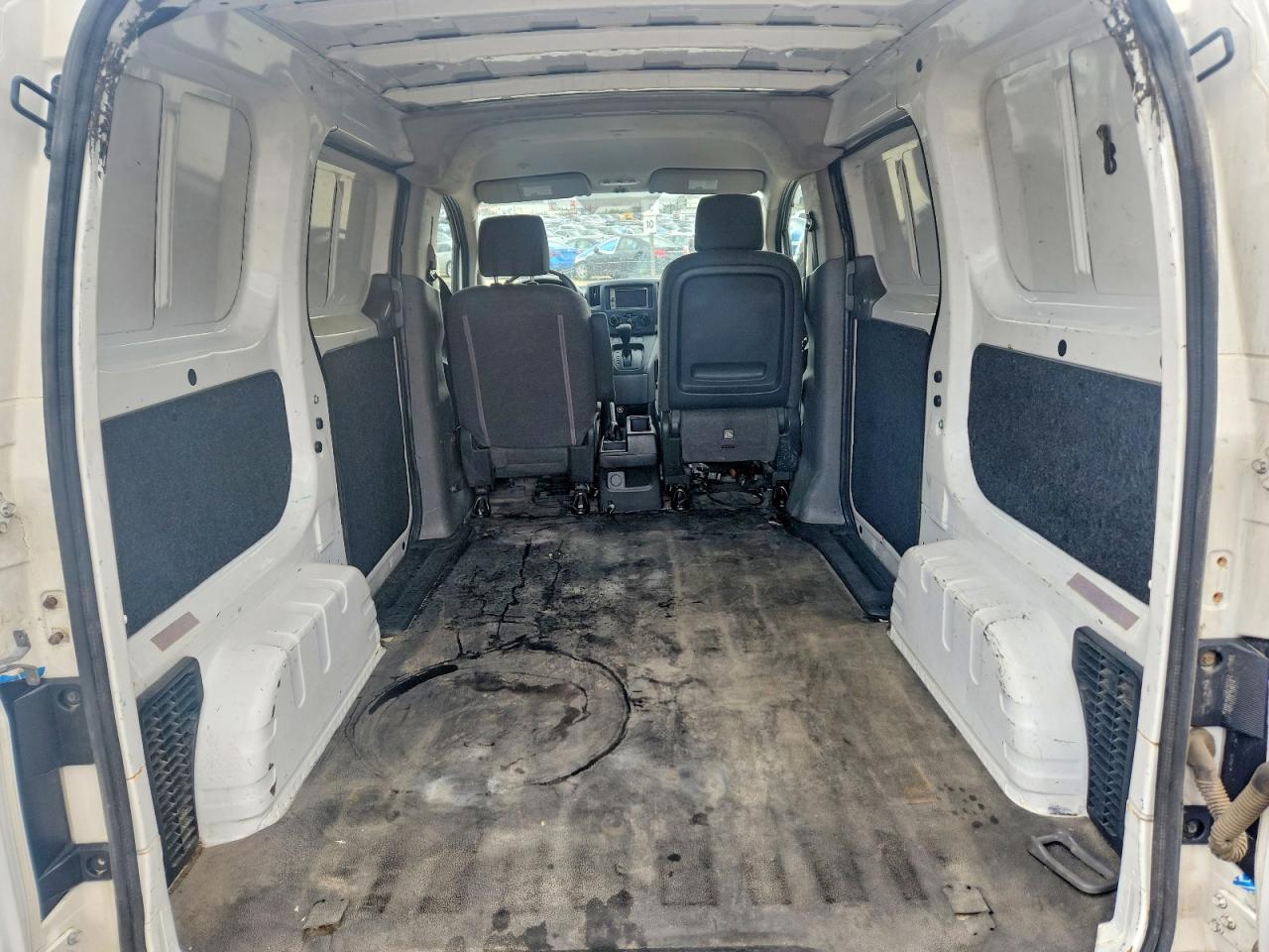 2015 NISSAN NV200 S