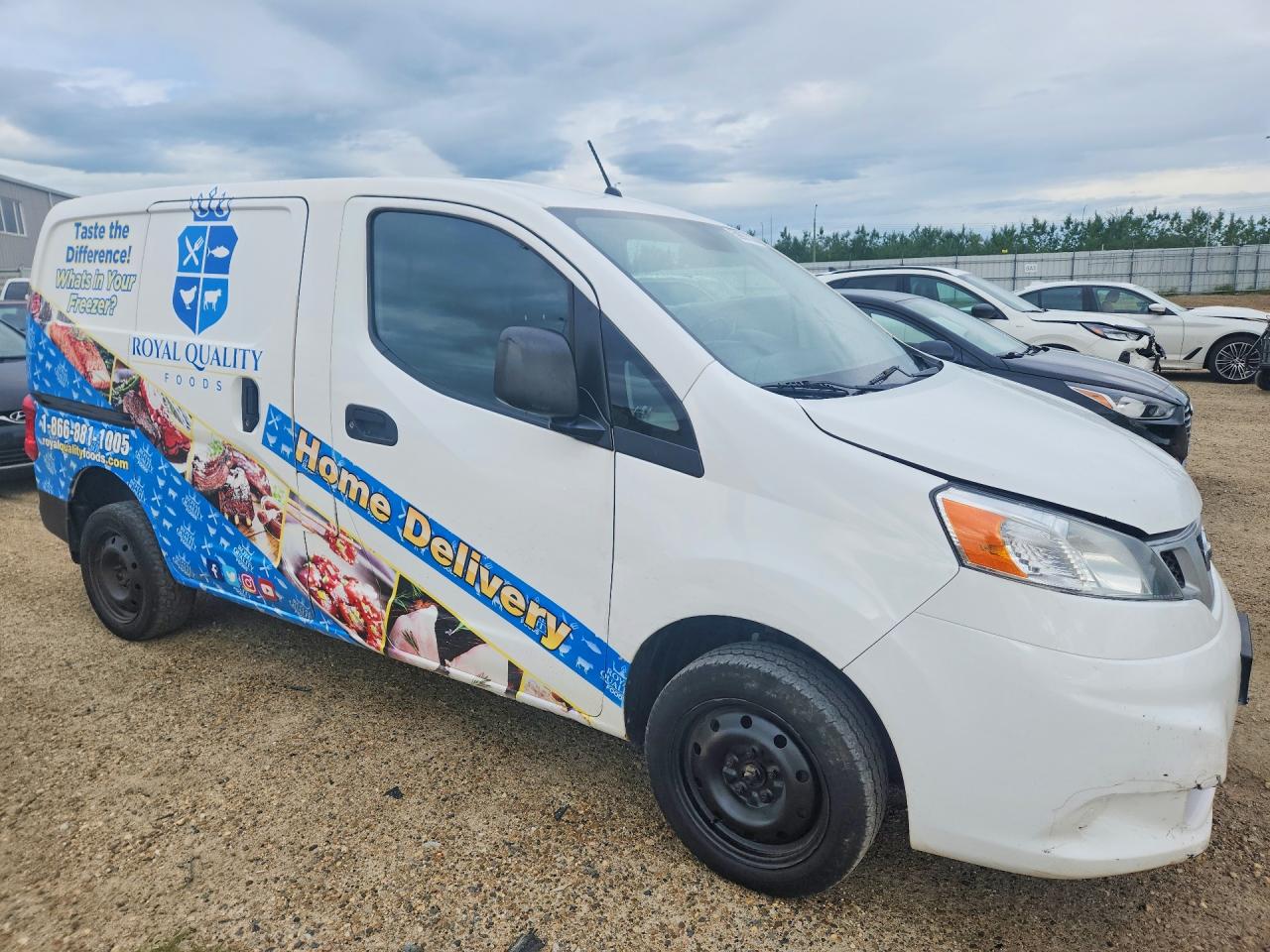 2015 NISSAN NV200 S