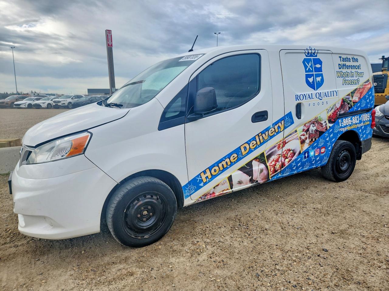 2015 NISSAN NV200 S
