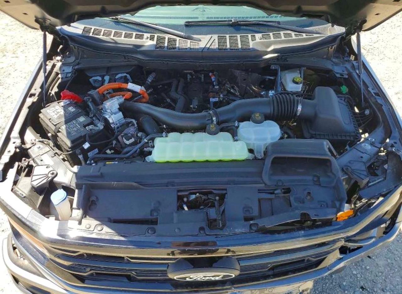 2025 FORD F150