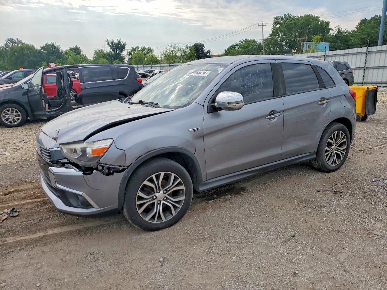 2017 MITSUBISHI OUTLANDER