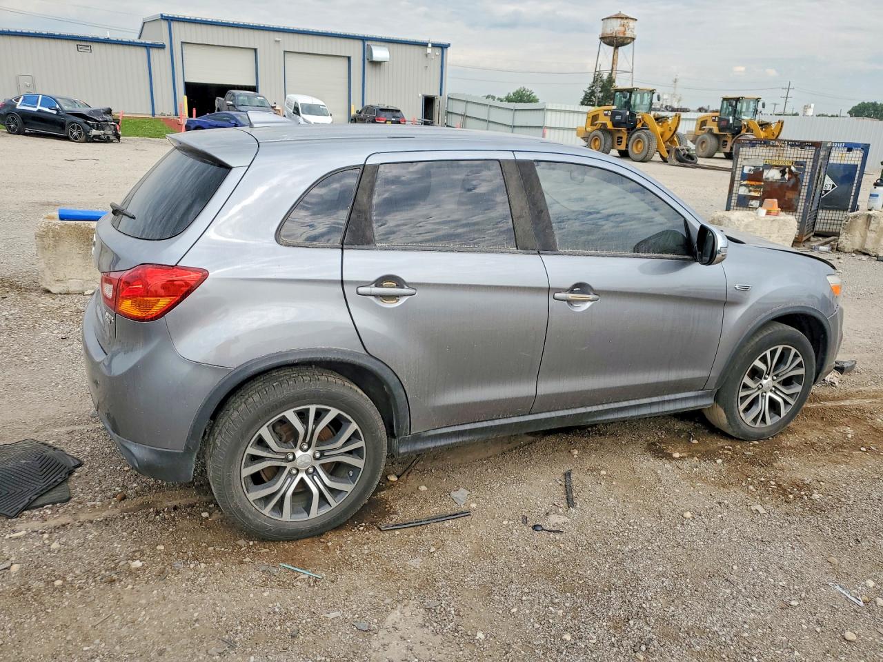 2017 MITSUBISHI OUTLANDER