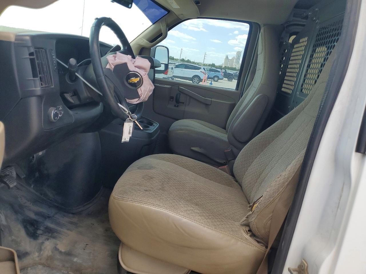 2020 CHEVROLET 2500 EXPRE