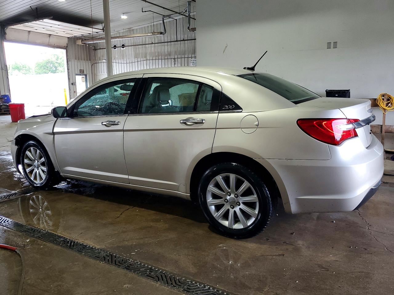 2014 CHRYSLER 200