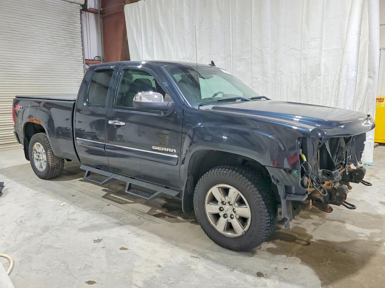 2013 GMC SIERRA