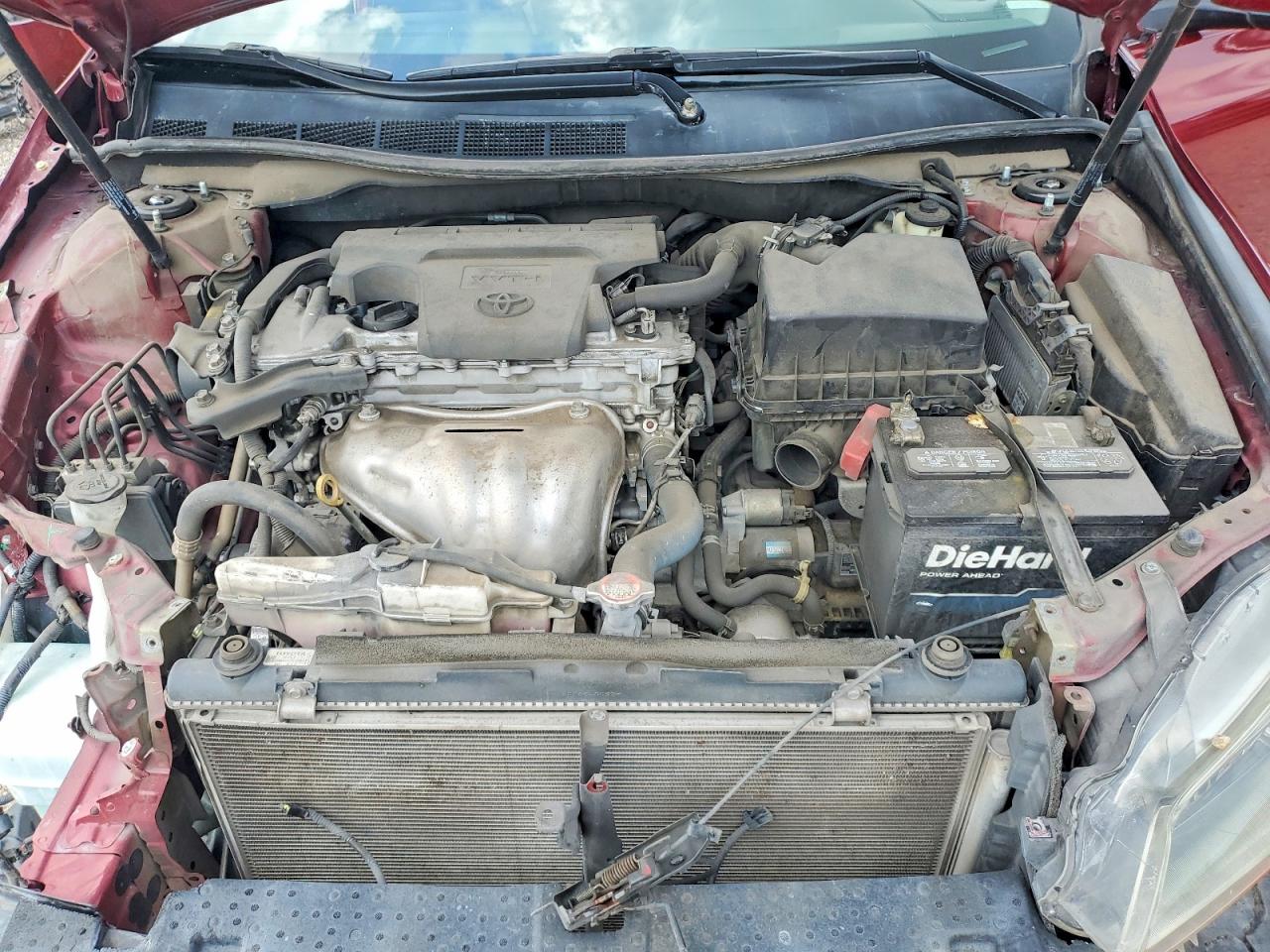 2016 TOYOTA CAMRY
