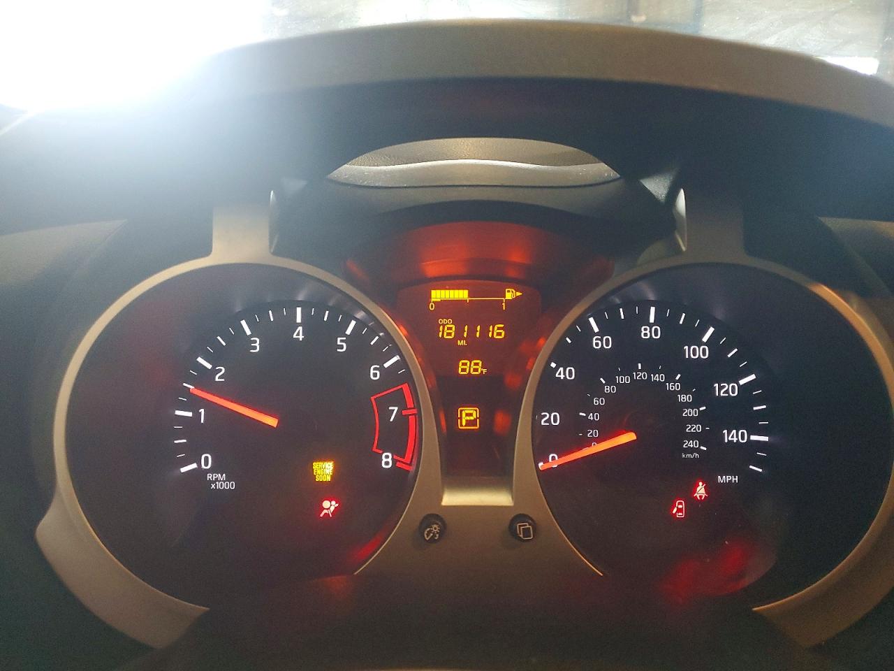2016 NISSAN JUKE