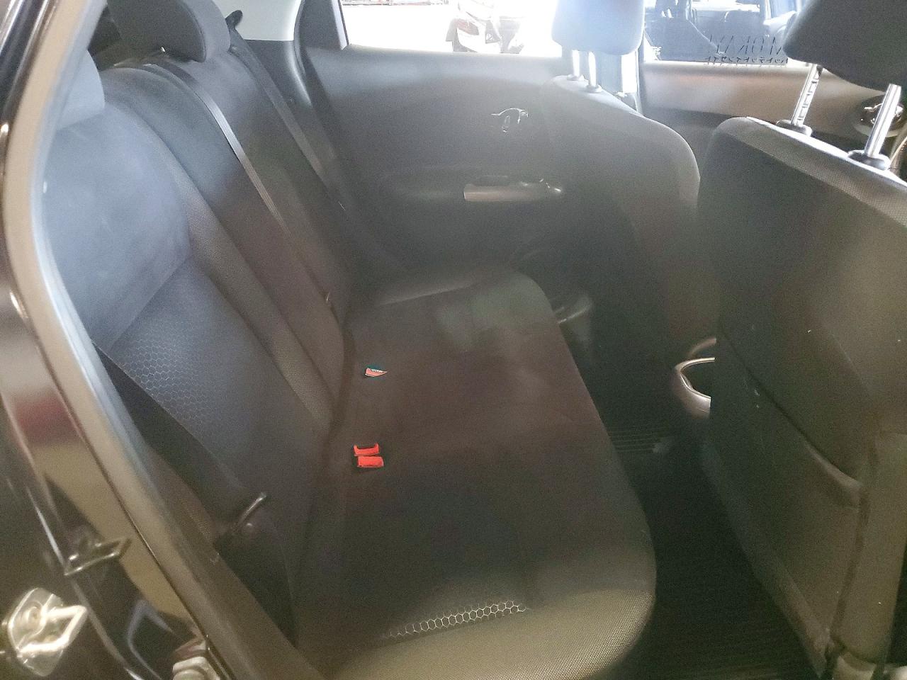 2016 NISSAN JUKE