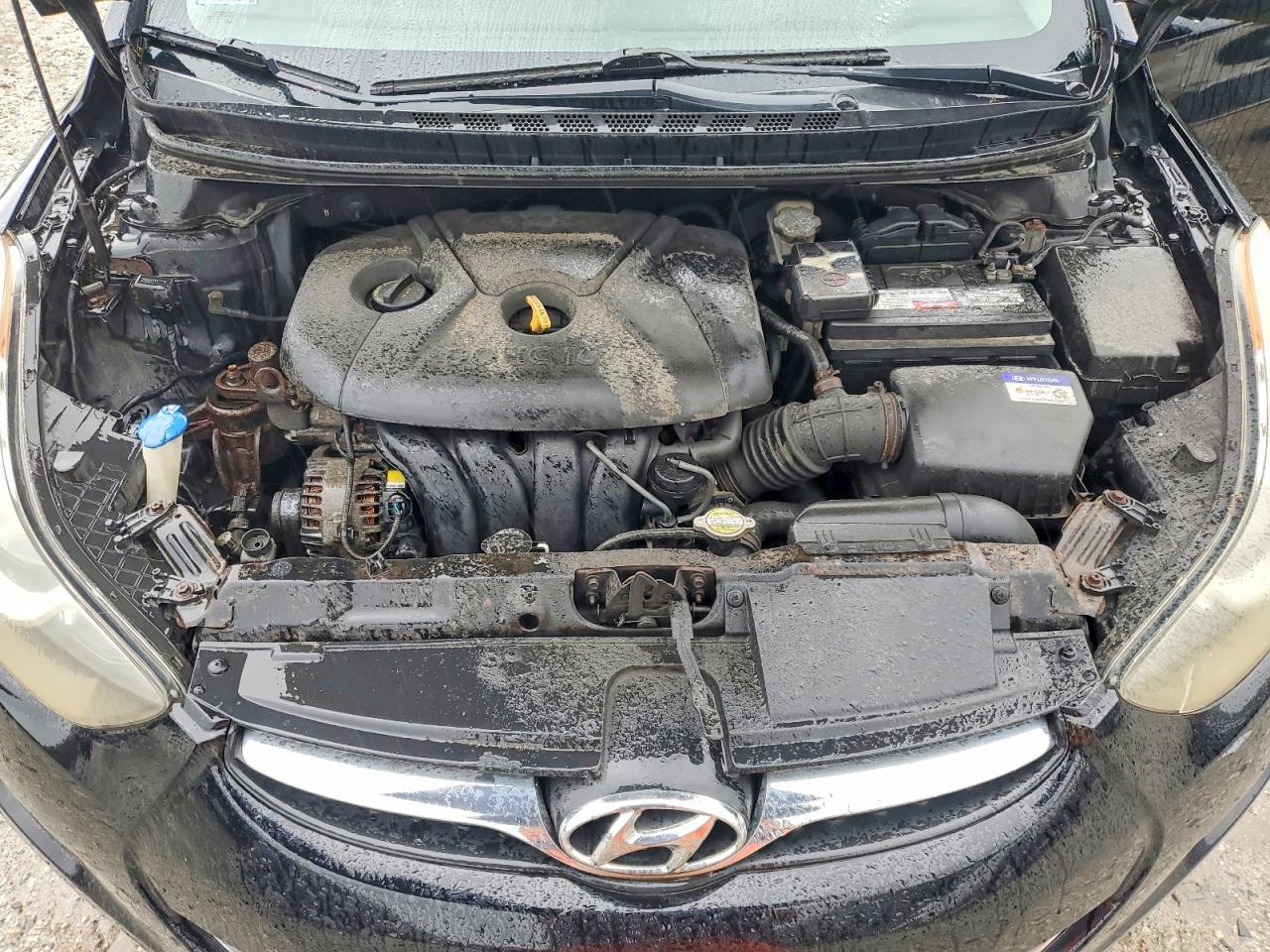 2011 HYUNDAI ELANTRA