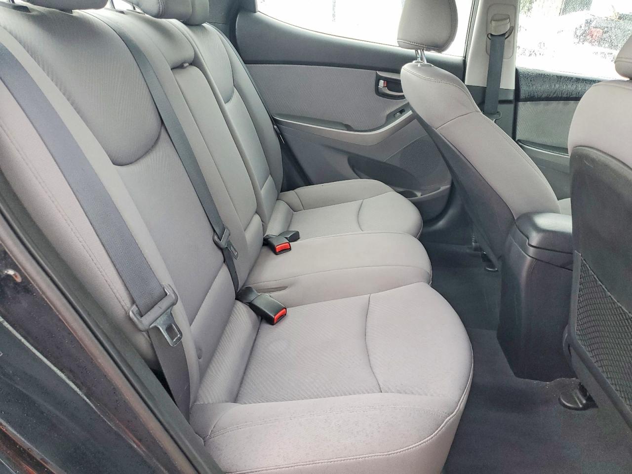 2011 HYUNDAI ELANTRA