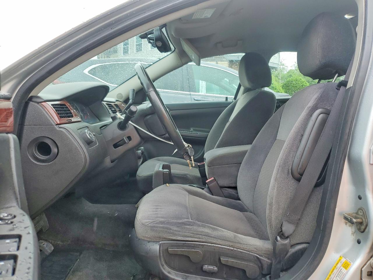 2010 CHEVROLET IMPALA