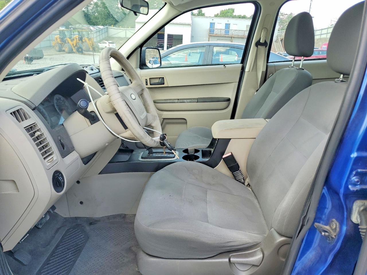 2008 FORD ESCAPE