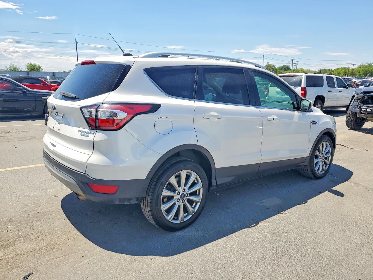2017 FORD ESCAPE