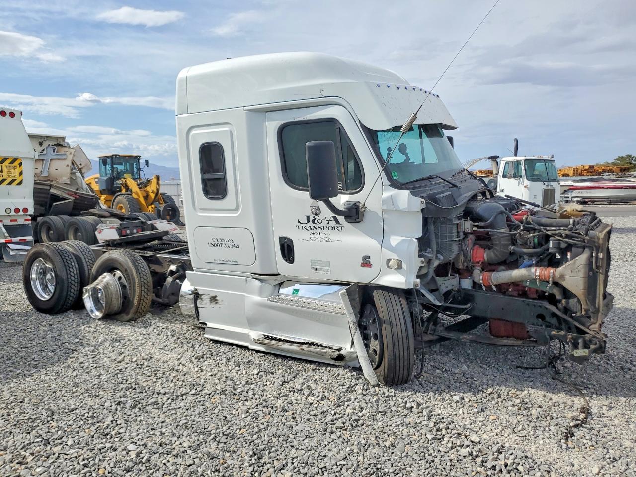 2015 FREIGHTLINER ALL OTHER