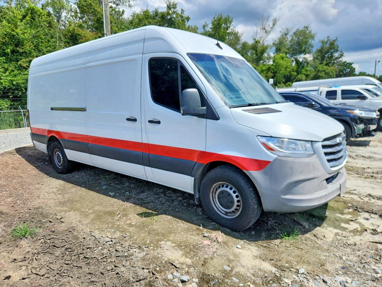 2021 FRHT - FREIGHTLINER UNKNOWN