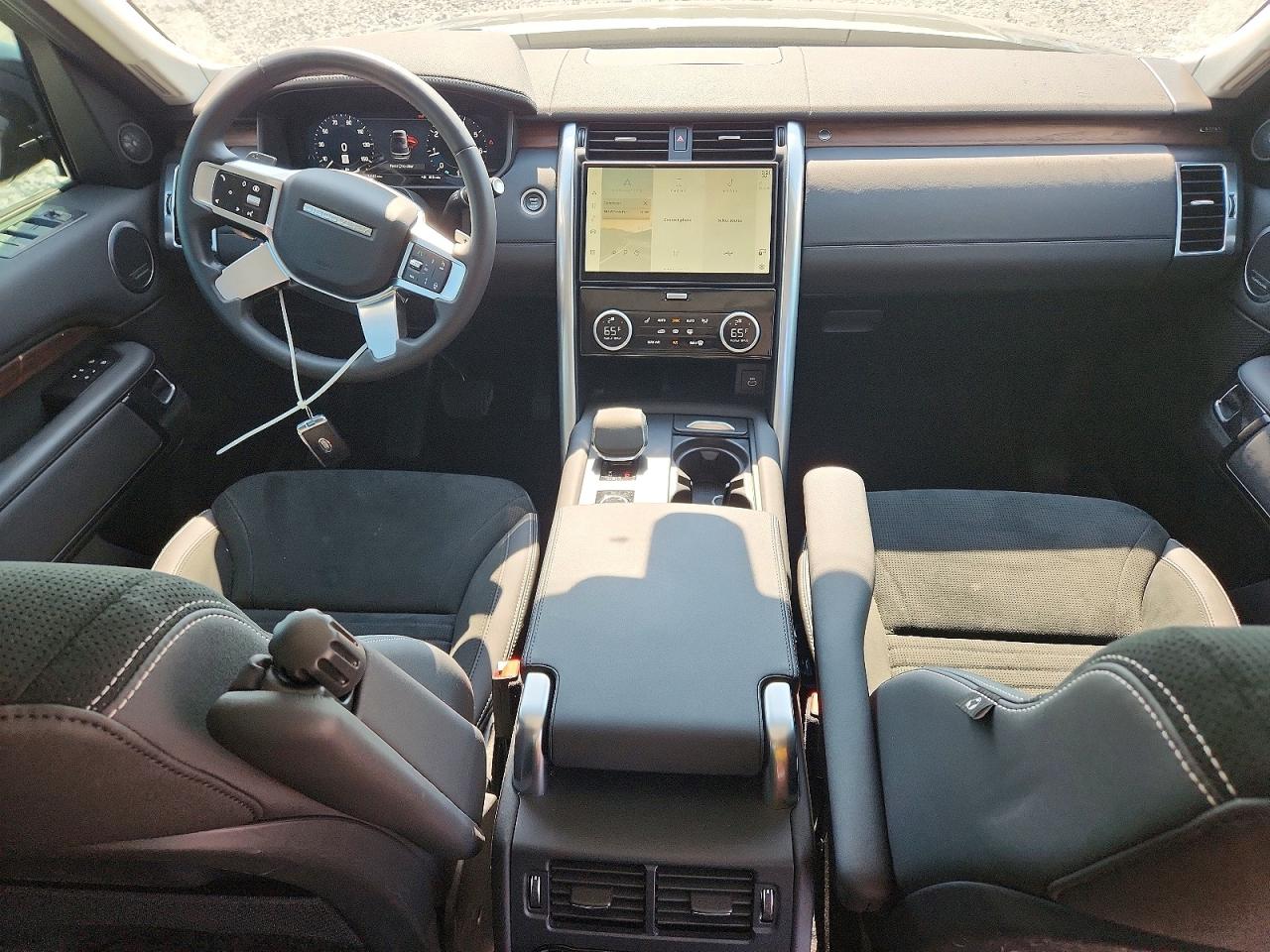2024 LAND ROVER DISCOVERY