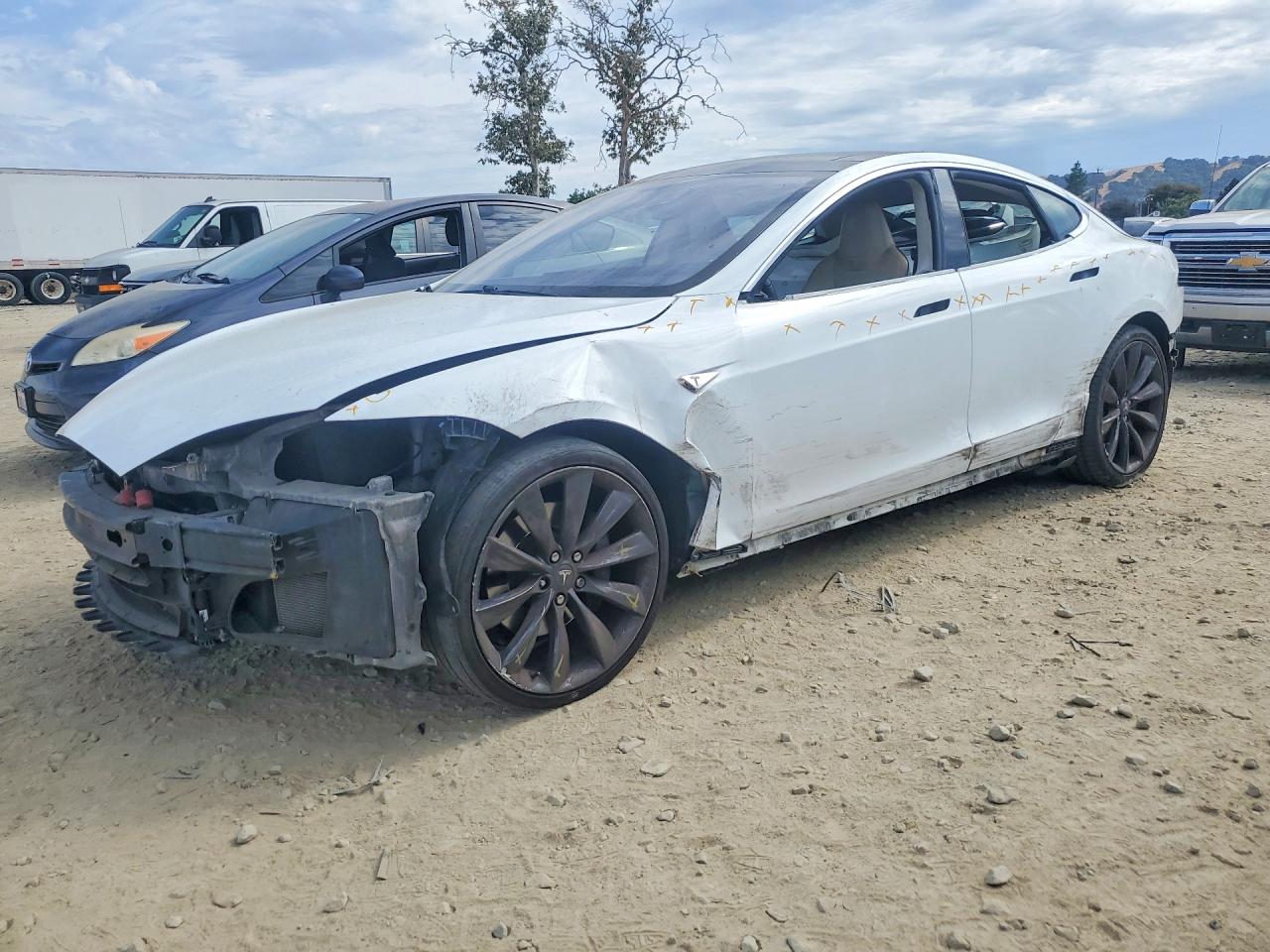 2013 TESLA MODEL S