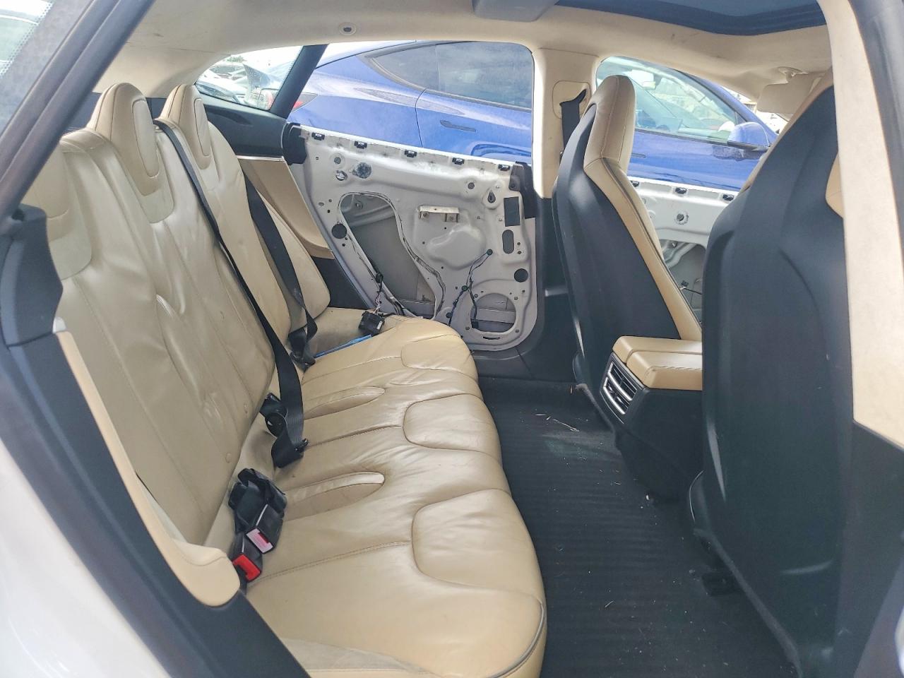 2013 TESLA MODEL S