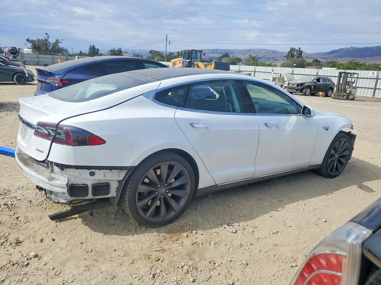 2013 TESLA MODEL S