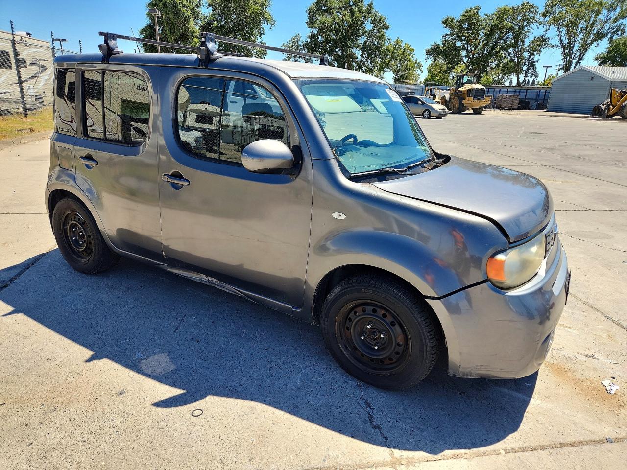 2013 NISSAN CUBE