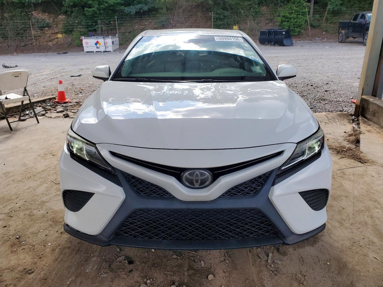 2018 TOYOTA CAMRY