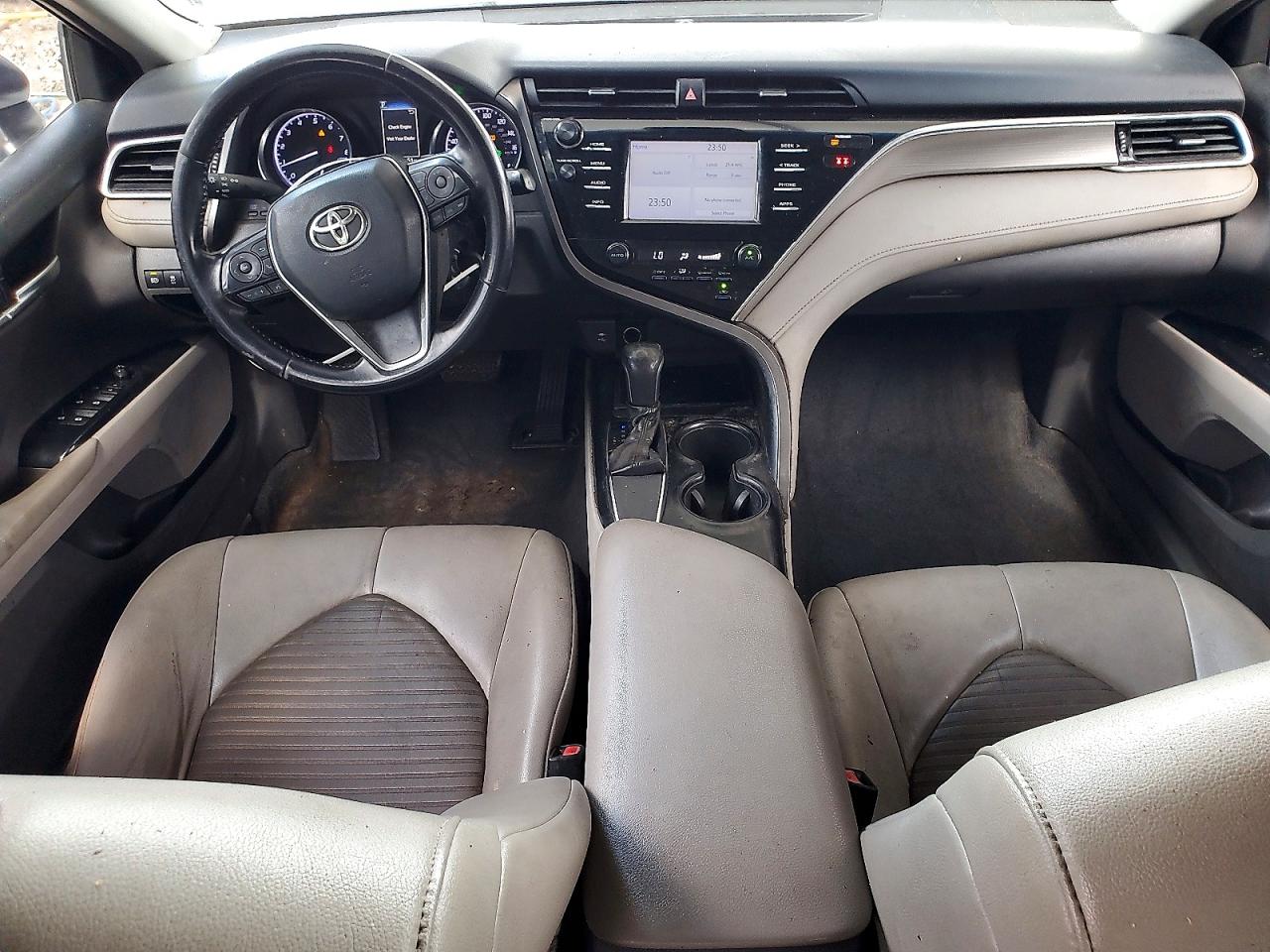2018 TOYOTA CAMRY
