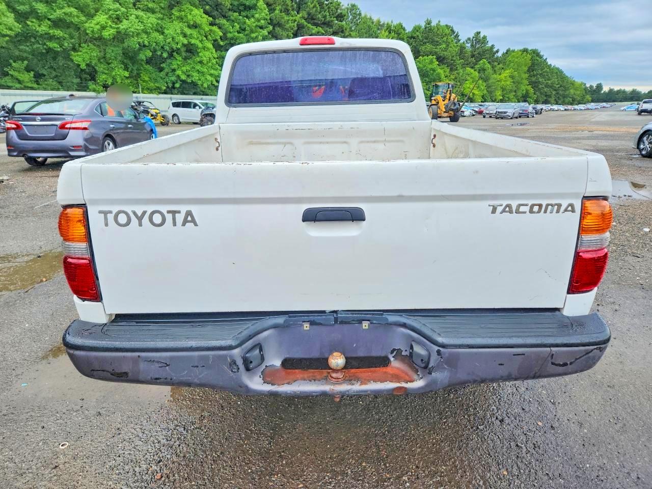2004 TOYOTA TACOMA