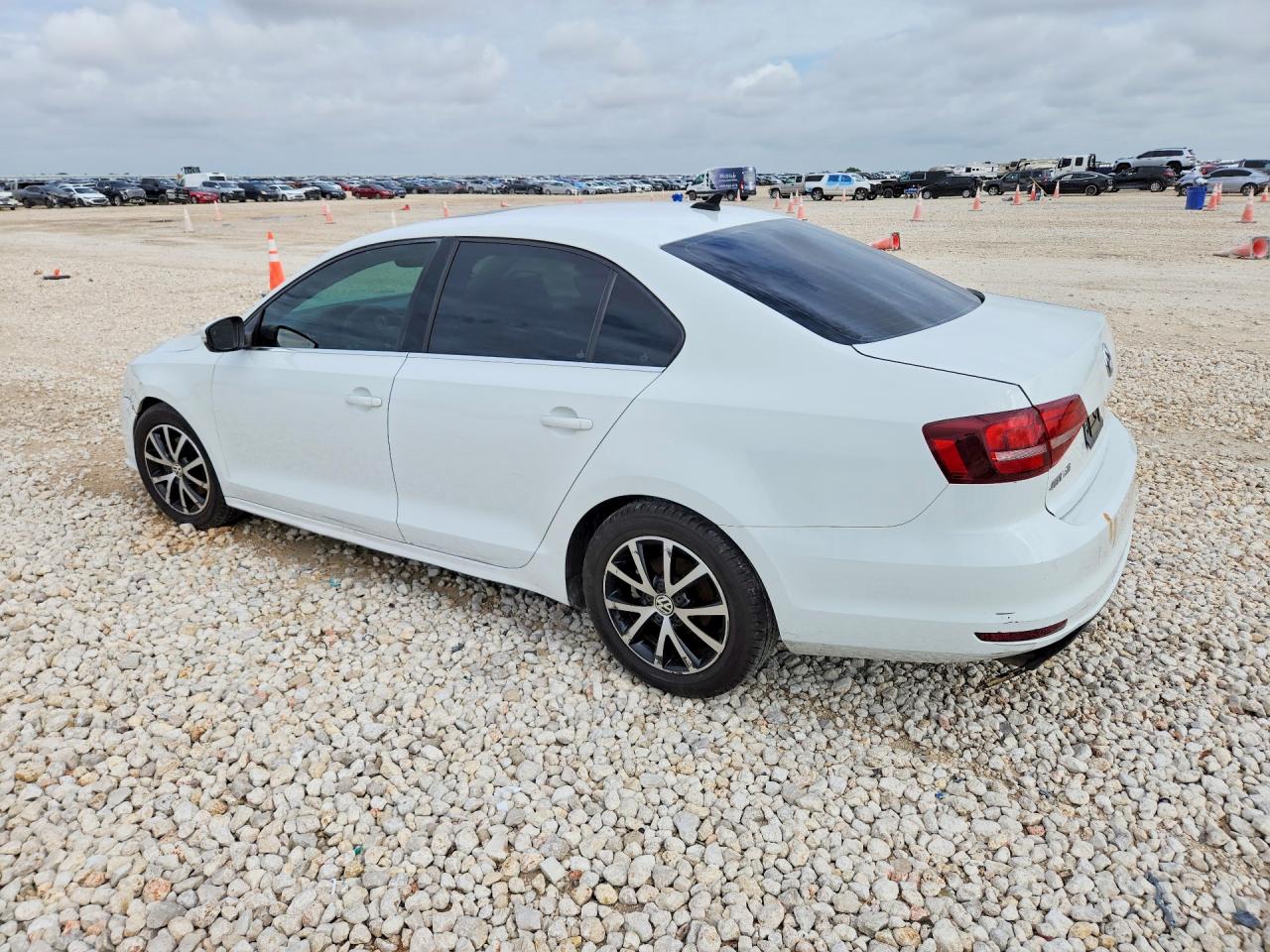 2017 VOLKSWAGEN JETTA