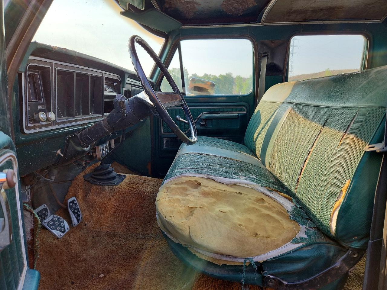1977 FORD F350