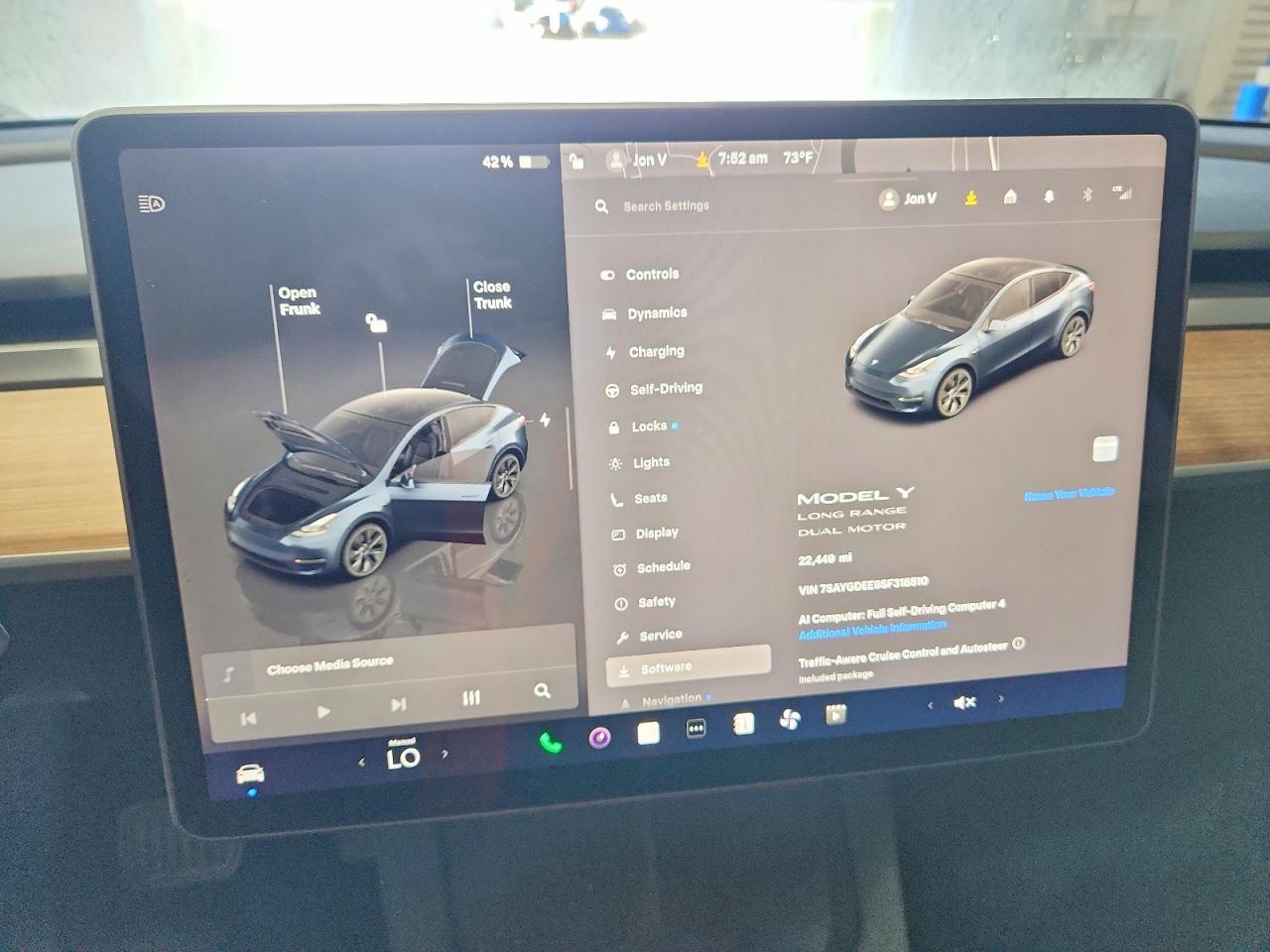 2025 TESLA MODEL Y
