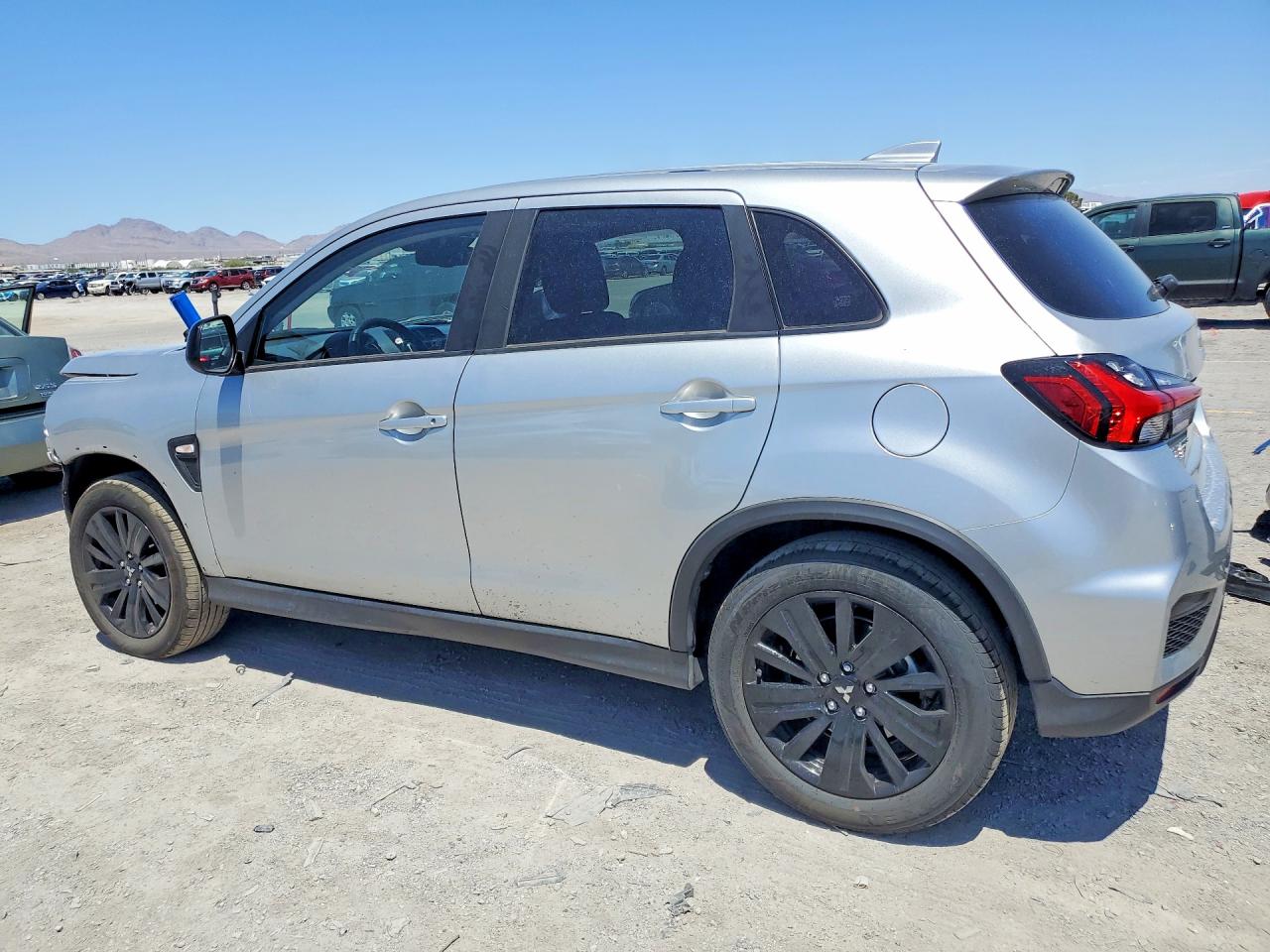 2026 MITSUBISHI OUTLANDER