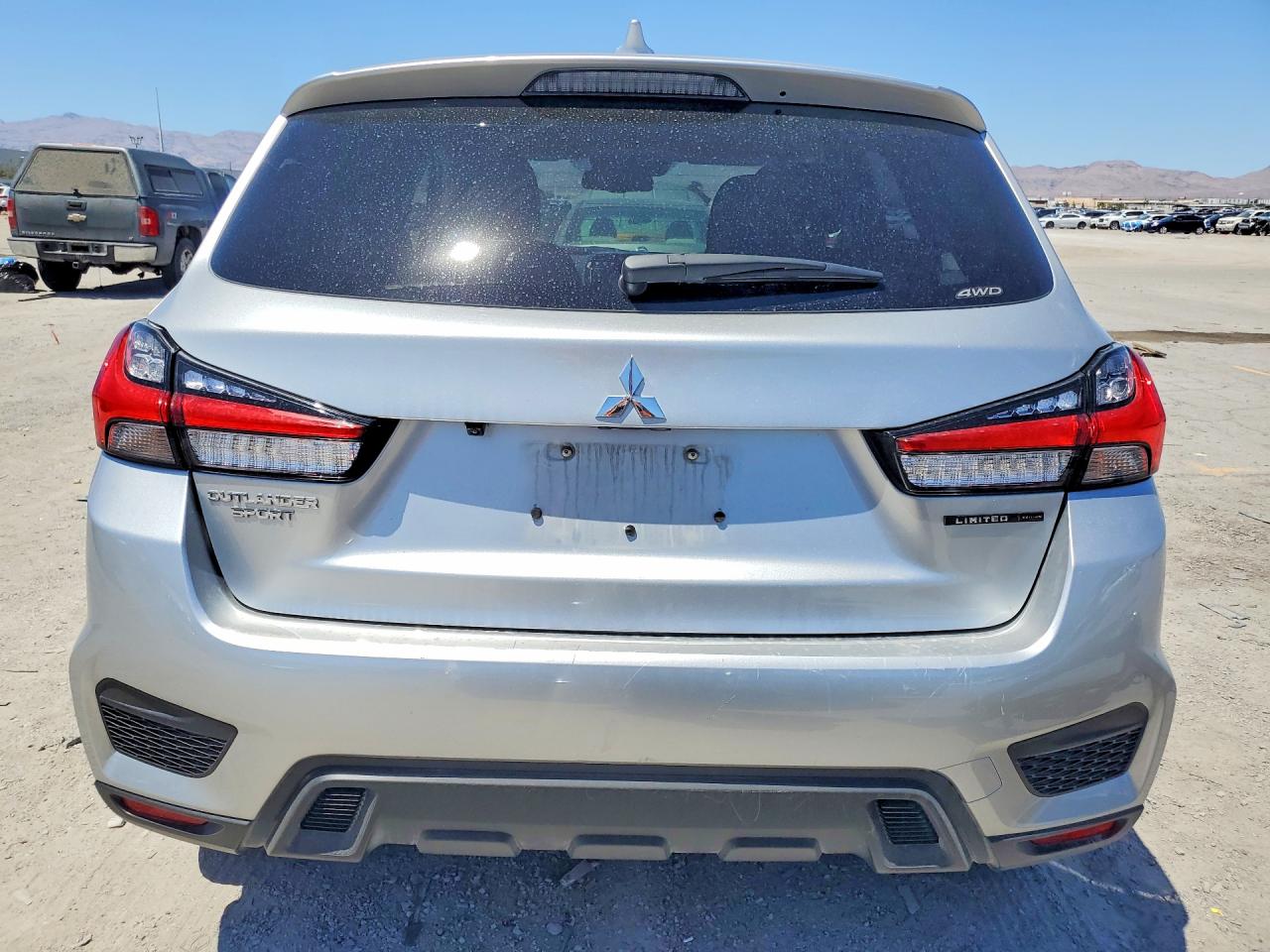 2026 MITSUBISHI OUTLANDER