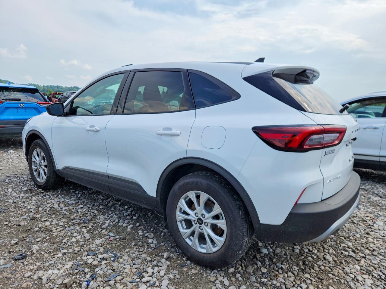 2025 FORD ESCAPE