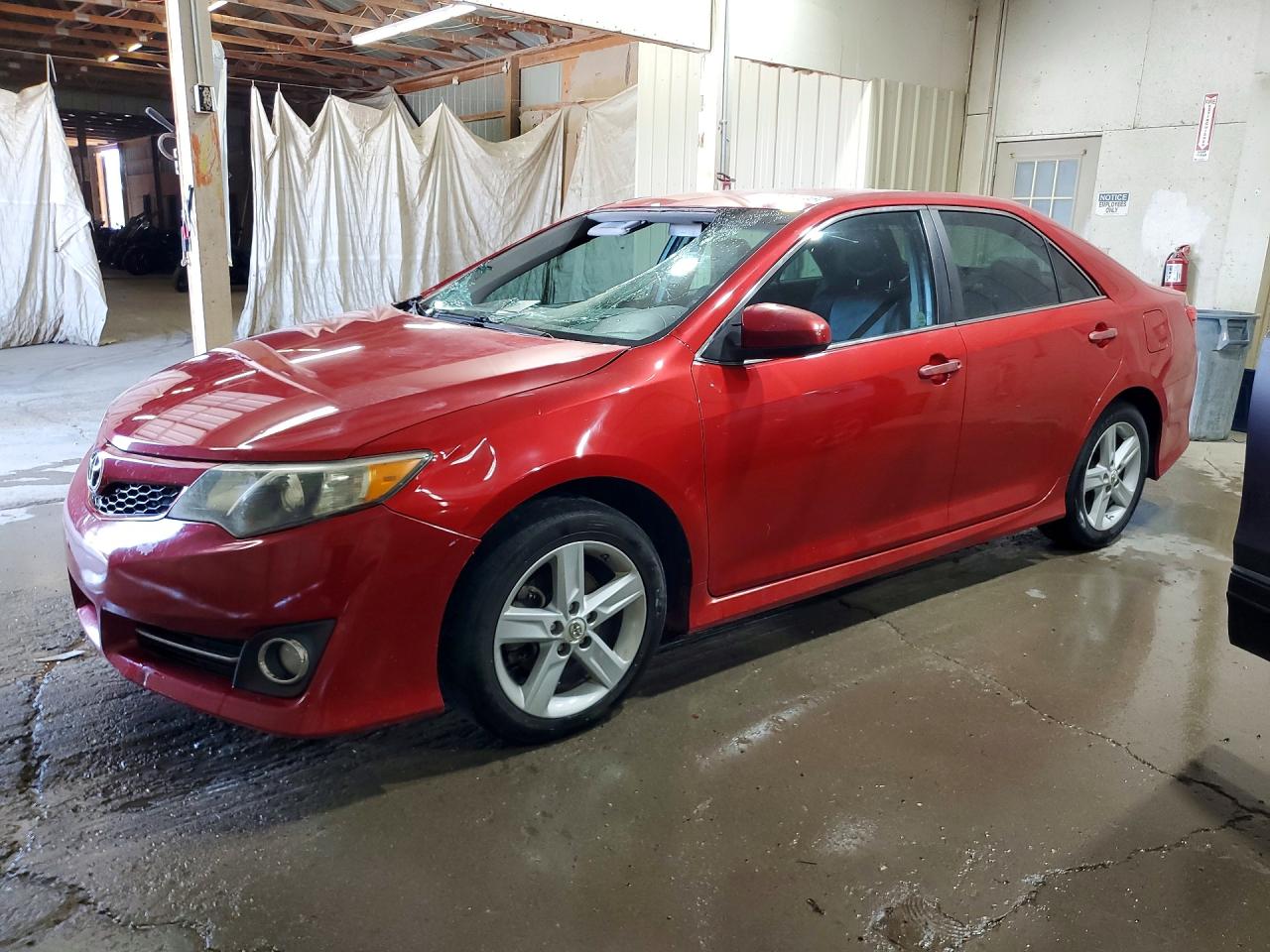 2012 TOYOTA CAMRY