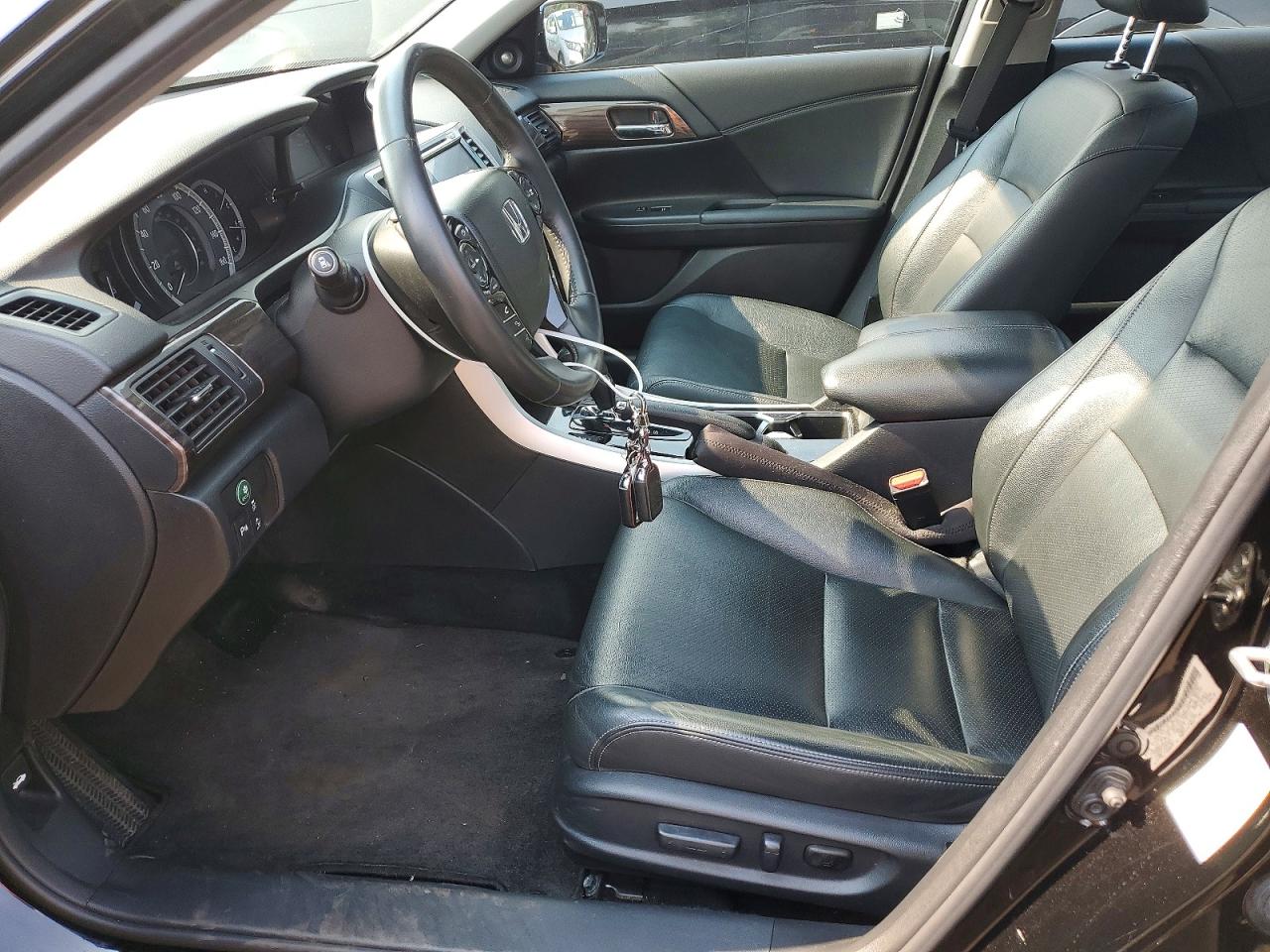2017 HONDA ACCORD