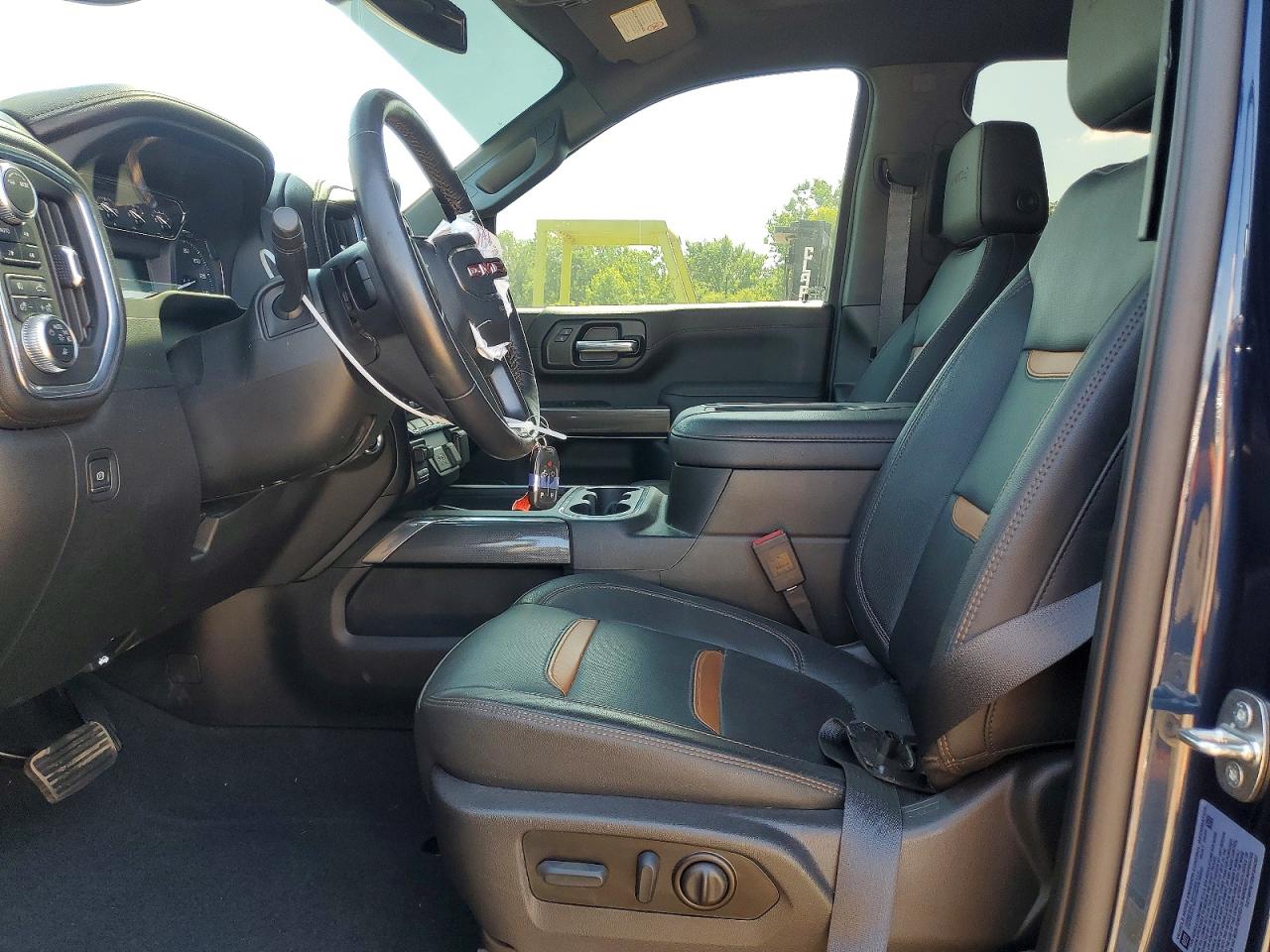 2022 GMC SIERRA