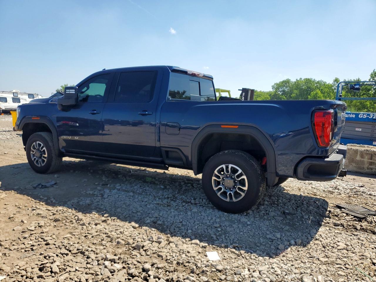 2022 GMC SIERRA