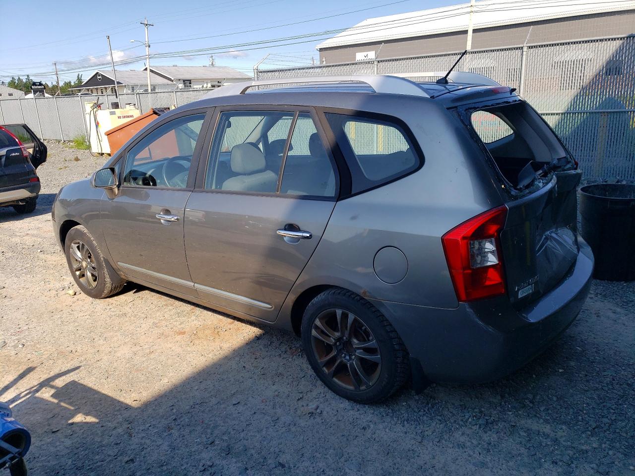 2012 KIA RONDO