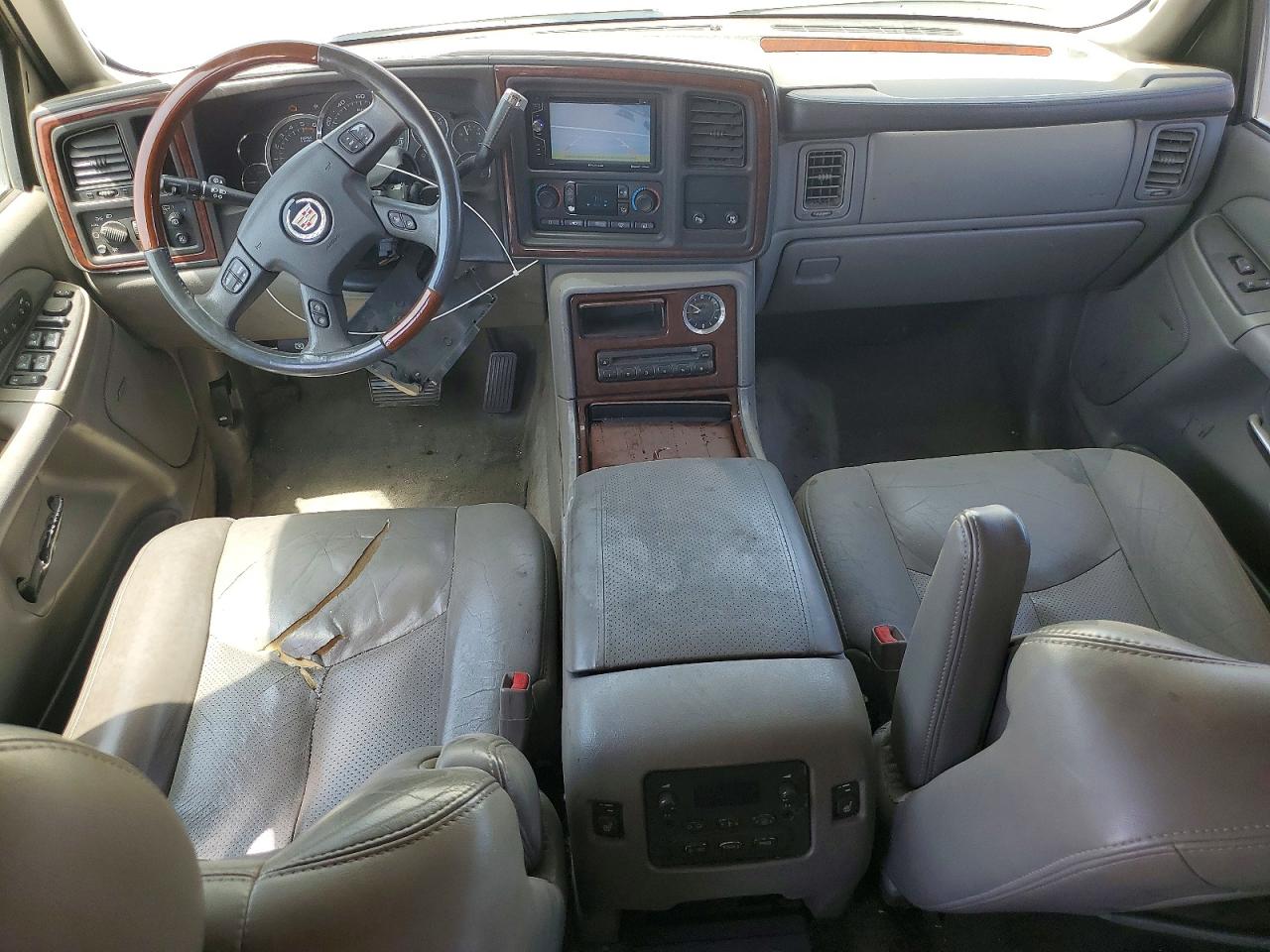 2005 CADILLAC ESCALADE