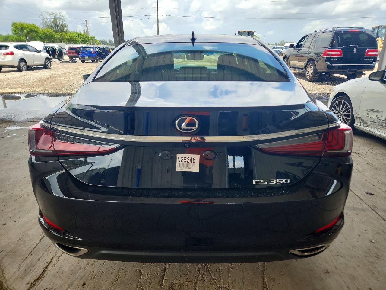 2020 LEXUS ES350