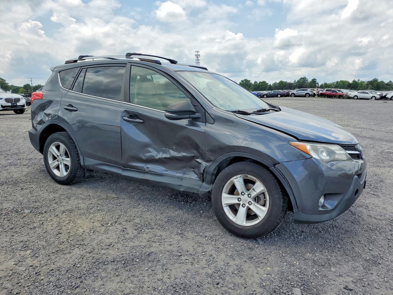 2014 TOYOTA RAV4